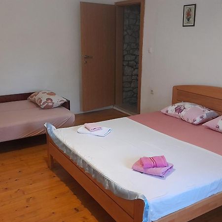 Appartement Kamena Kuca Family Rodin à Čapljina Extérieur photo