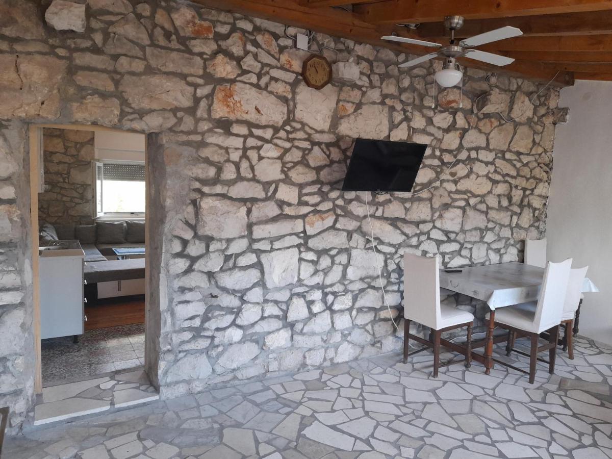 Appartement Kamena Kuca Family Rodin à Čapljina Extérieur photo